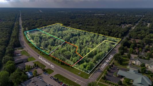 5320 N.  Saginaw, Midland, Michigan 48640, USA