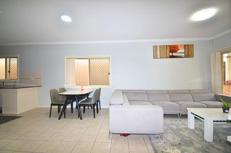 2/15 Veron Street, Wentworthville, NSW 2145, Australie