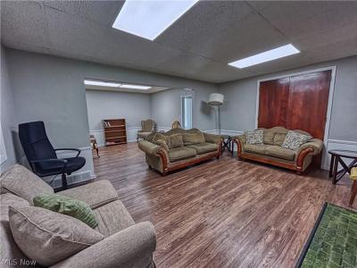 300 4th Street, Elyria, Ohio 44035, USA