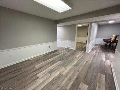300 4th Street, Elyria, Ohio 44035, USA