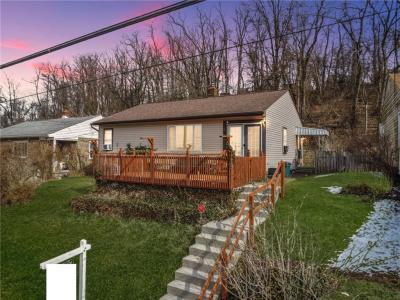 339 Foster Rd, N Versailles, ペンシルベニア 15137, アメリカ合衆国