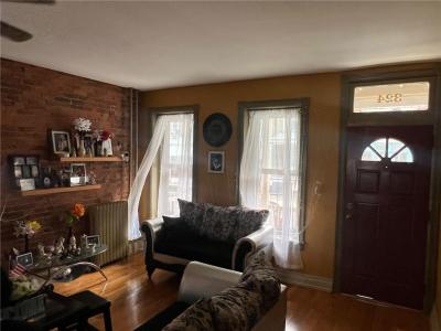 324 Franklin Street, Allentown City, Pennsylvania 18102, USA