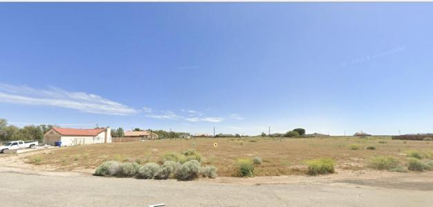 Walpole Ave, California City, קליפורניה 93505, ארצות הברית של אמריקה
