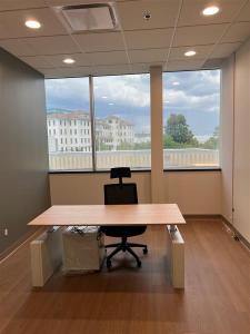 5965 Ch. de la Côte-de-Liesse, Montréal (Saint-Laurent), Quebec H4T 1C3, Canadá