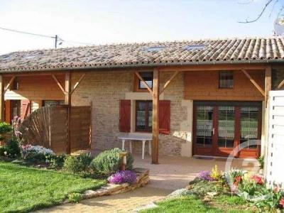 Lezay, Poitou-Charentes 79120, Frankreich