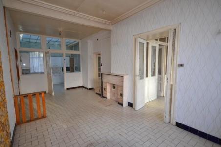 Faubourg de la Ville 2, Couvin, 5660, Bélgica