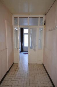 Faubourg de la Ville 2, Couvin, 5660, Bélgica