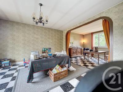 St Loup, أوفرن 03150, فرنسا