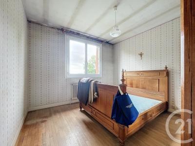 St Loup, أوفرن 03150, فرنسا