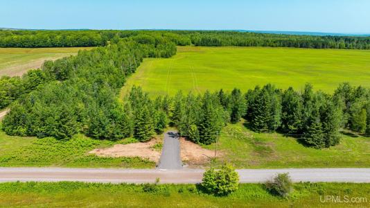 TBD1 Upper Massie, Chassell, Michigan 49916
