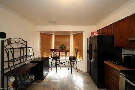 5560 Keydet Drive, Virginia Beach, 弗吉尼亚州 23462, 美国