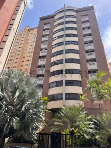 Avenida 115 Residencias Comfort, Valencia, Carabobo 2001, Venezuela