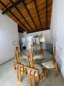 Valle de oro la yunta Casa, San Diego, Carabobo 2006, Venezuela