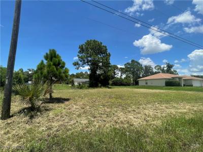 4204 3rd Street W, Lehigh Acres, Florida 33971, USA