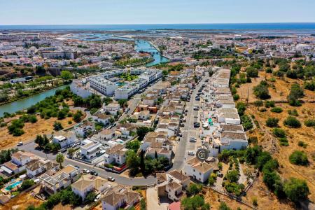 Tavira, Faro 8800-101, Portogallo