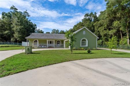 20280 SW 69th Place, Dunnellon, Florida 34431, USA