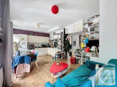 Paris, Île-de-France 75018, Pháp
