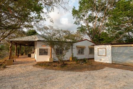 Tempate Santa Cruz, Guanacaste 00001, 哥斯達尼加