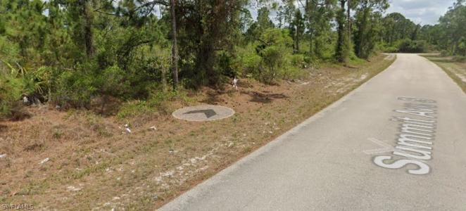 633 Summit Avenue S, Lehigh Acres, Florida 33974, USA