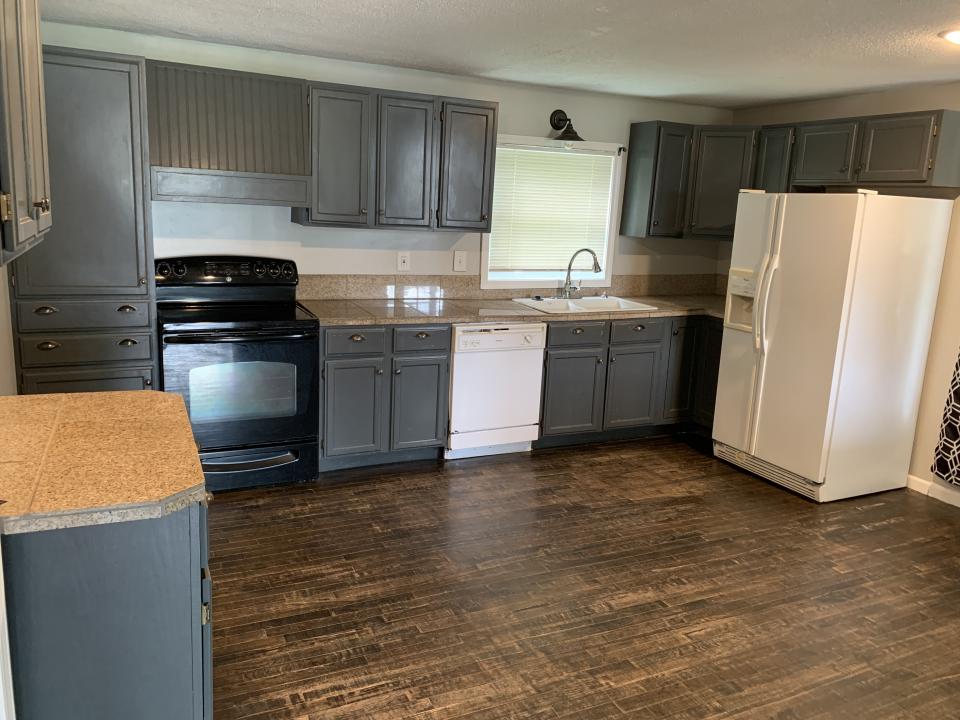 701 E. Cottonwood, Kirksville, Missouri 63501