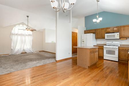 196 Spring View Drive, Porter, Indiana 46304, USA