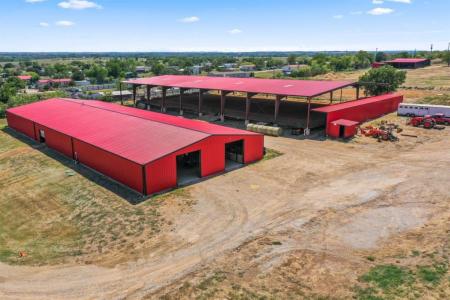 9144 Fm 2164, Sanger, Texas 76266, USA