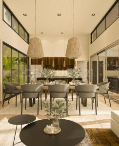 Parque España 18,, Solidaridad / Riviera Maya, Quintana Roo 77710, Mexico