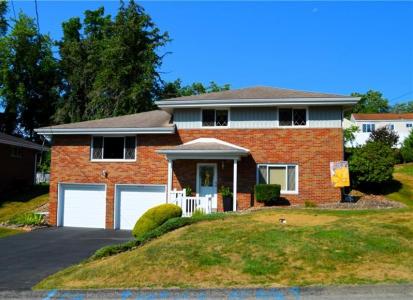 2772 Hastings Dr, Lower Burrell, 宾夕法尼亚州 15068, 美国