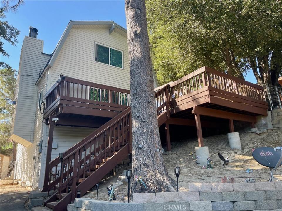 463 Delle Drive, Crestline, Калифорния 92325, Соединенные Штаты