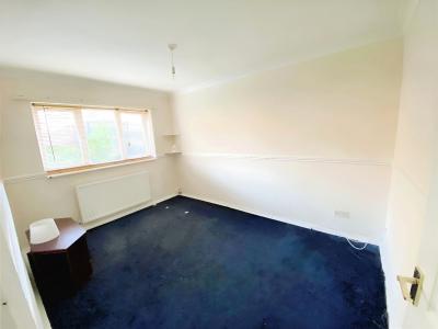 Moreton Road North, LUTON, United Kingdom