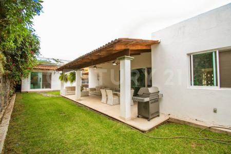 Paseo Tikal 16,, Chapala, Jalisco 45915, México