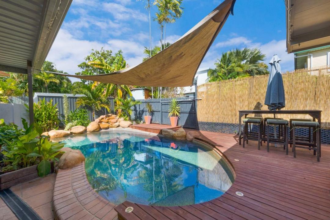 32 Wright Street, Wulguru, QLD 4811, Australia