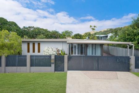 32 Wright Street, Wulguru, QLD 4811, Australia