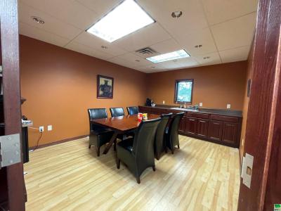 2609 Apache Ct, Sioux City, Iowa 51104, USA