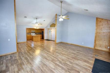 13146 E 655 Road, Hulbert, 奧克拉荷馬州 74441, 美國