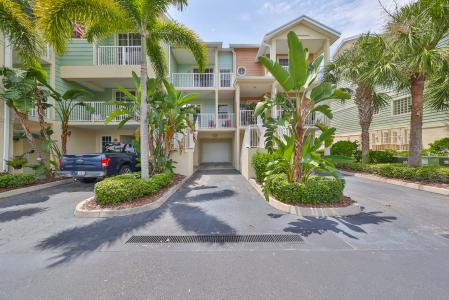 3226 Mangrove Point Dr, Ruskin, 佛罗里达州 33570, 美国