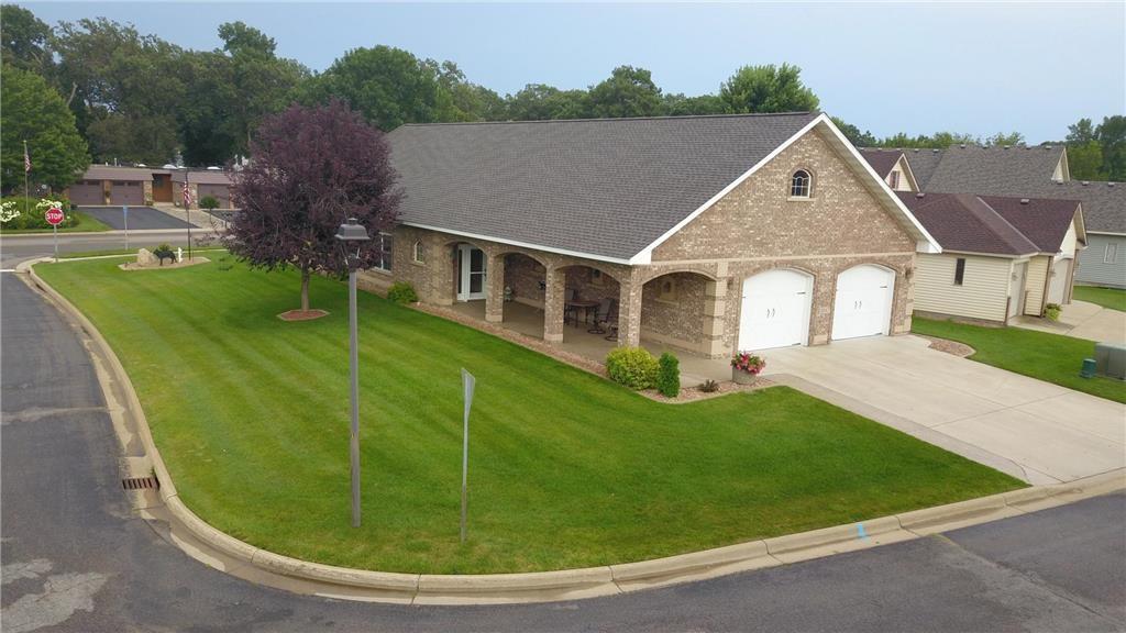 324 Victoria Lane, Waite Park, Minnesota 56387
