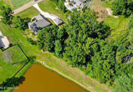 162 View Pointe Drive, Clinton, Mississippi 39056