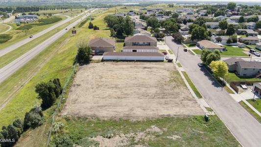 412 & 416 15th Street, Mandan, 北达科他州 58554, 美国