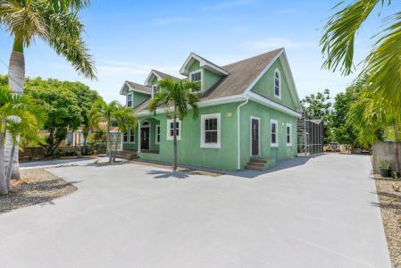 5BR SINGLE FAMILY HOME WITH DUPLEX, 23 Quartz Court, Spotts, Grand Cayman, Cayman Islands