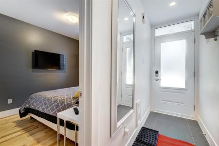 5470-5472 1re Avenue, Montréal (Rosemont/La Petite-Patrie), كيبيك H1Y 3A4, كندا