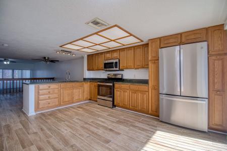 128 1st St E #102, Tierra Verde, Florida 33715