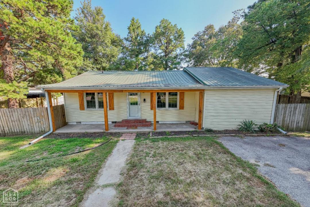 1005 W Lake Street, Manila, Arkansas 72442, États-Unis
