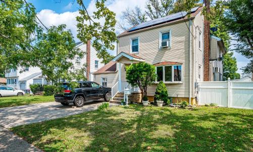 160 Carteret Ave, Carteret, New Jersey 07008