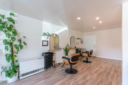 483 Chestnut Street , Fort Bragg, カリフォルニア 95437, アメリカ合衆国