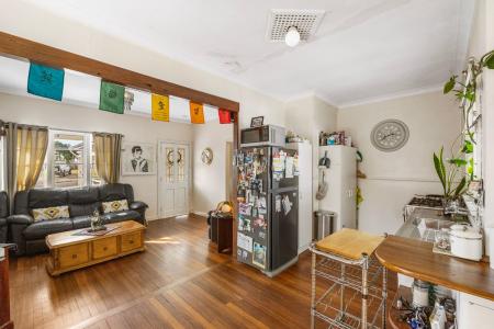 221 Clarke Street East, Carey Park, WA 6230, Australia