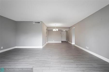 3280 Spanish Moss Ter 108, Lauderhill, Флорида 33319, Соединенные Штаты