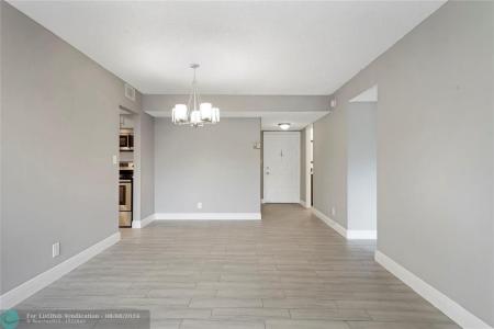 3280 Spanish Moss Ter 108, Lauderhill, Флорида 33319, Соединенные Штаты