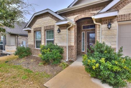 132 Krupp Ave, Liberty Hill, Texas 78642