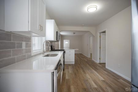16 Somerset Street 1, Carteret, New Jersey 07008